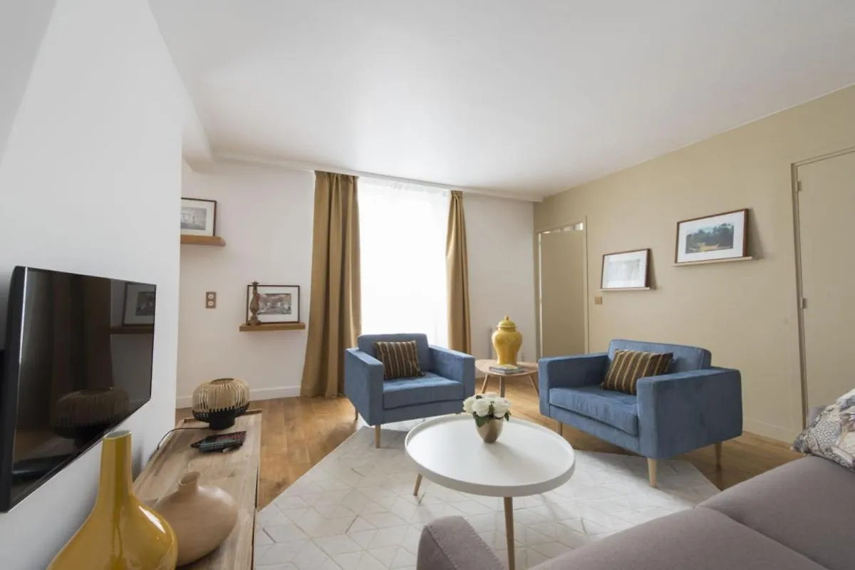 Rue Charlot Le Marais Apartment Paris France